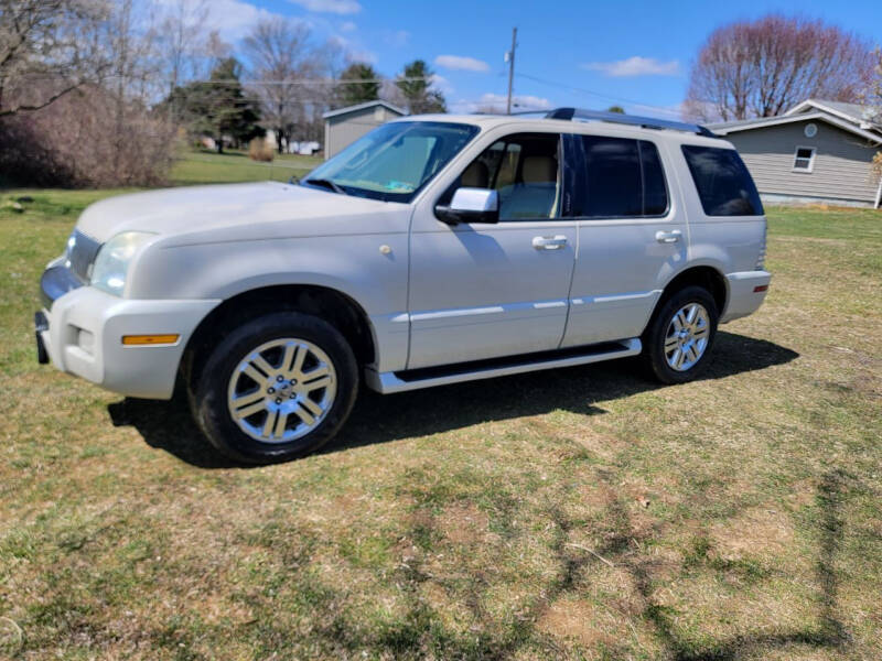 2006 Mercury Mountaineer for sale at J & S Snyder's Auto Sales & Service in Nazareth PA