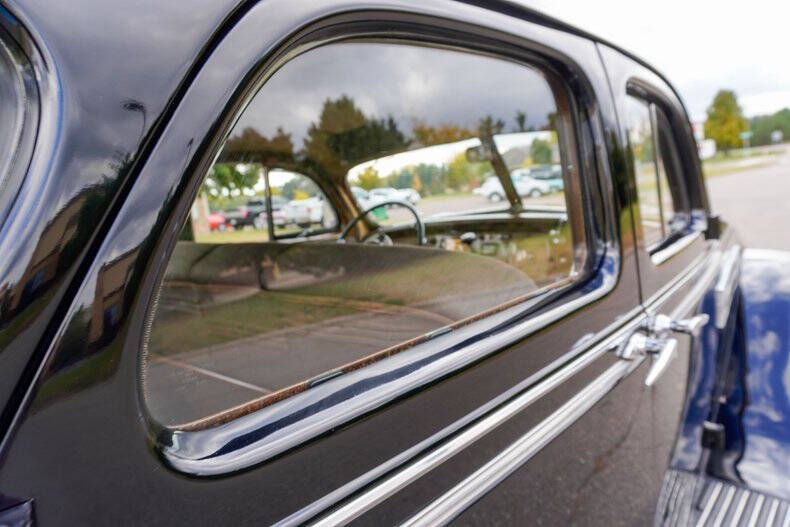 1936 Chrysler Imperial