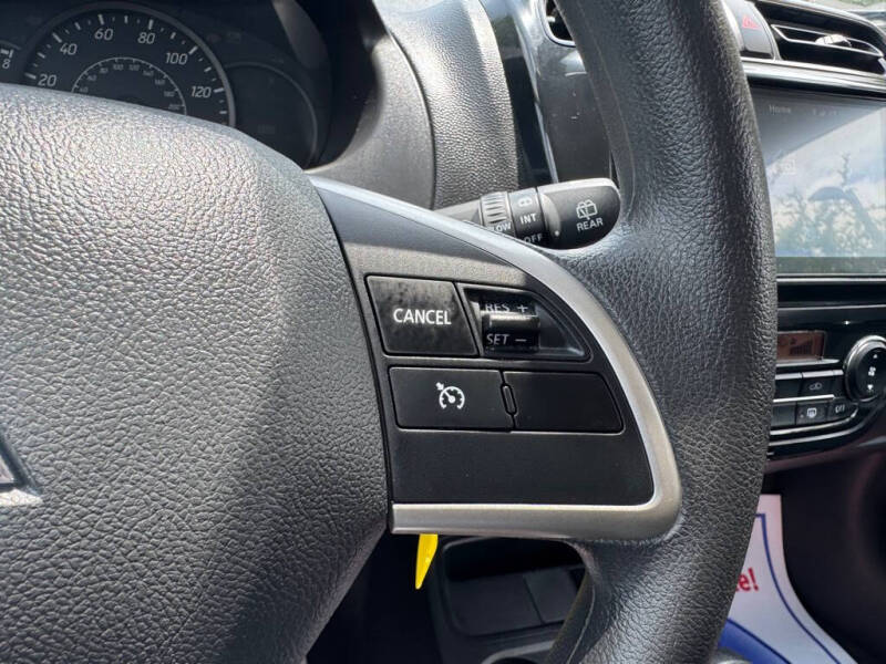 2024 Mitsubishi Mirage ES