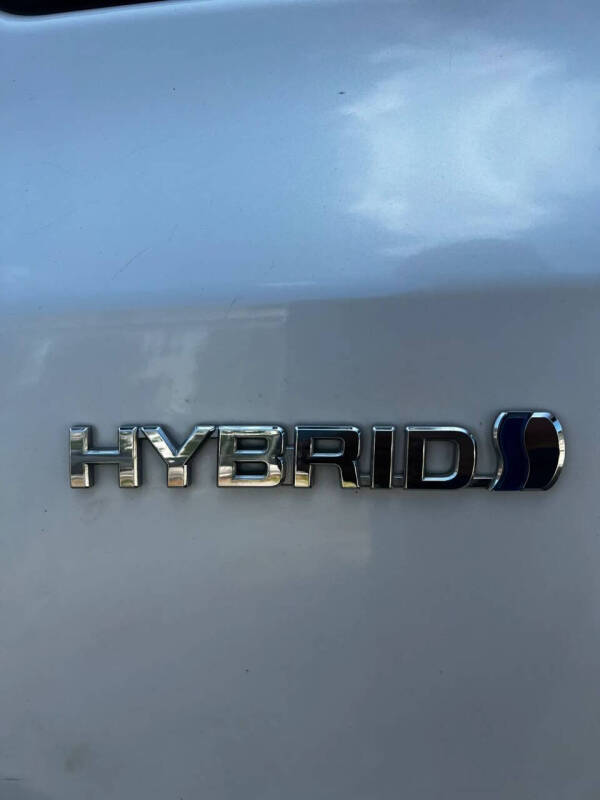 2014 Toyota Prius v