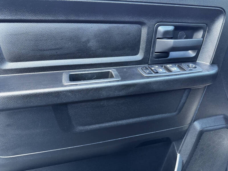 2022 RAM 1500 Classic Express