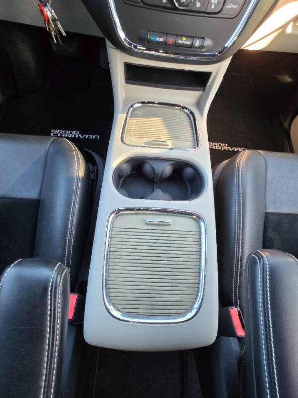 2016 Dodge Grand Caravan SXT