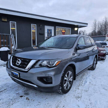 2017 Nissan Pathfinder S