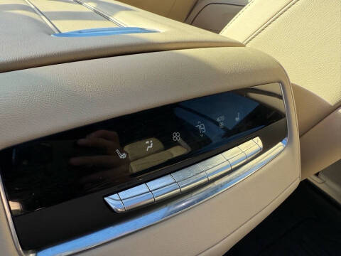 2024 Cadillac Escalade ESV Premium Luxury