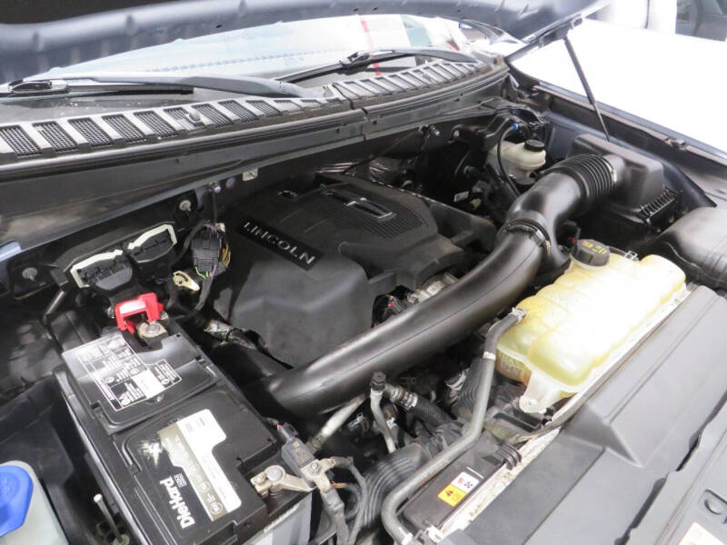 2019 Lincoln Navigator Black Label