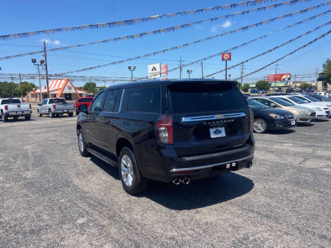 2023 Chevrolet Suburban Premier