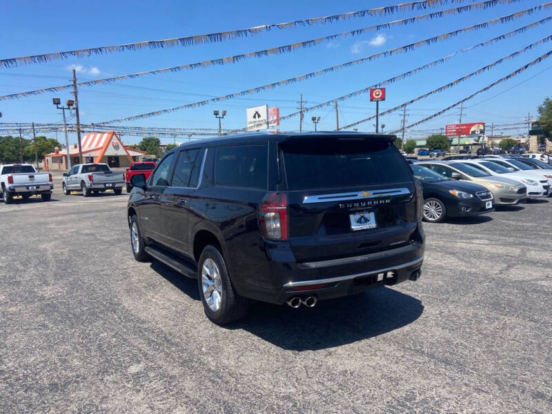2023 Chevrolet Suburban Premier