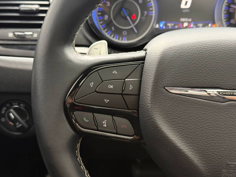 2017 Chrysler 300 S