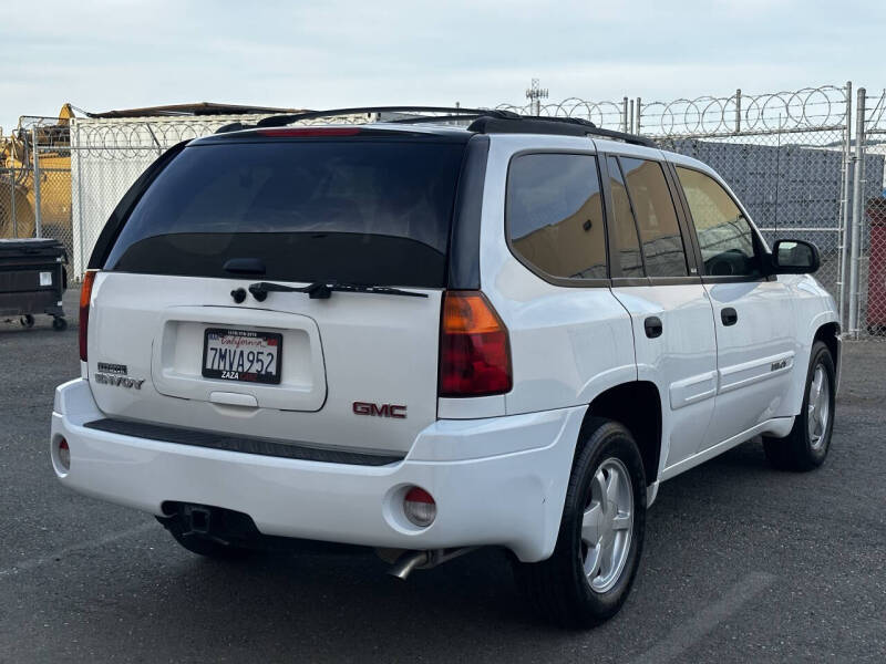 2003 GMC Envoy SLE