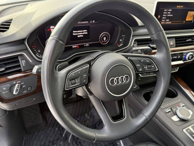 2019 Audi A4 quattro Premium Plus 45 TFSI