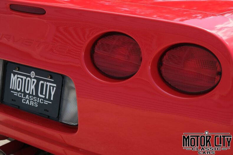 2004 Chevrolet Corvette