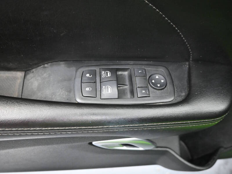 2017 Dodge Challenger R/T Plus