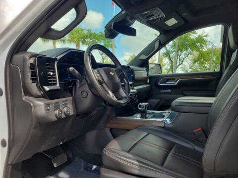 2023 Chevrolet Silverado 1500 High Country