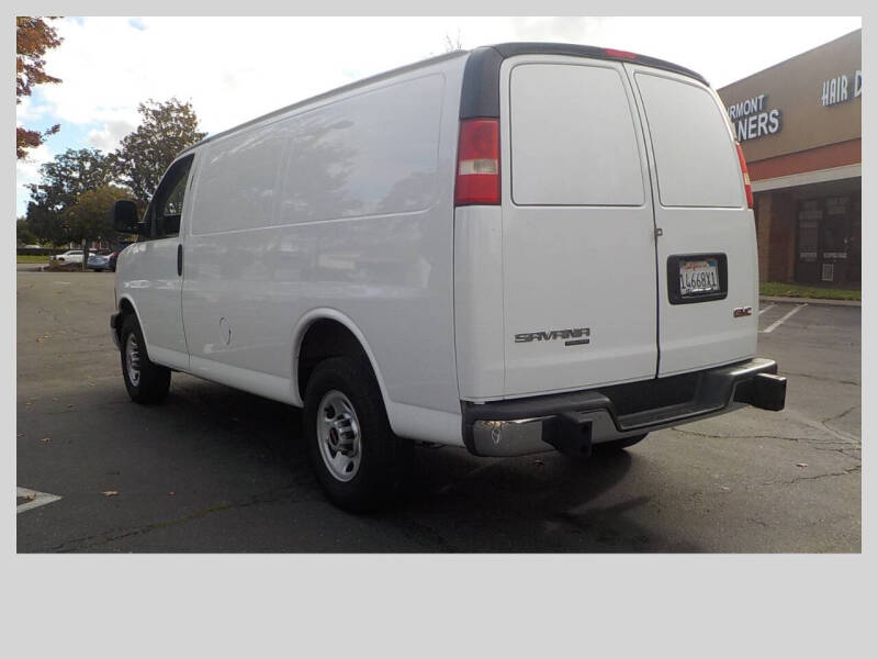 2014 GMC Savana 2500