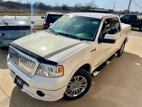 2008 Lincoln Mark LT for sale at Raj Motors Sales in Greenville TX