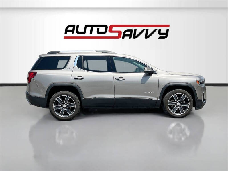 2022 GMC Acadia SLT