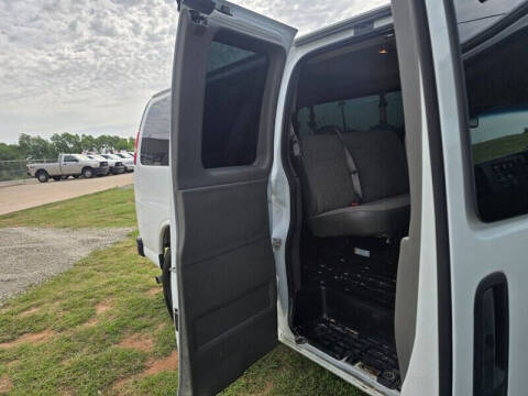 2017 Chevrolet Express LT 3500