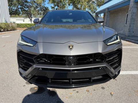 2021 Lamborghini Urus