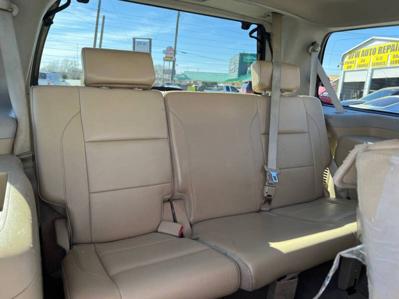 2012 Nissan Armada SV