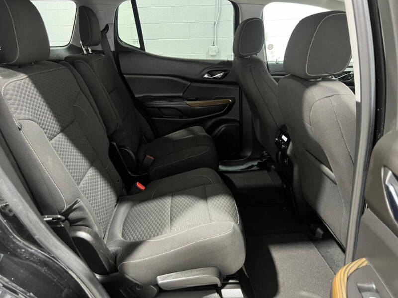 2019 GMC Acadia SLE-2