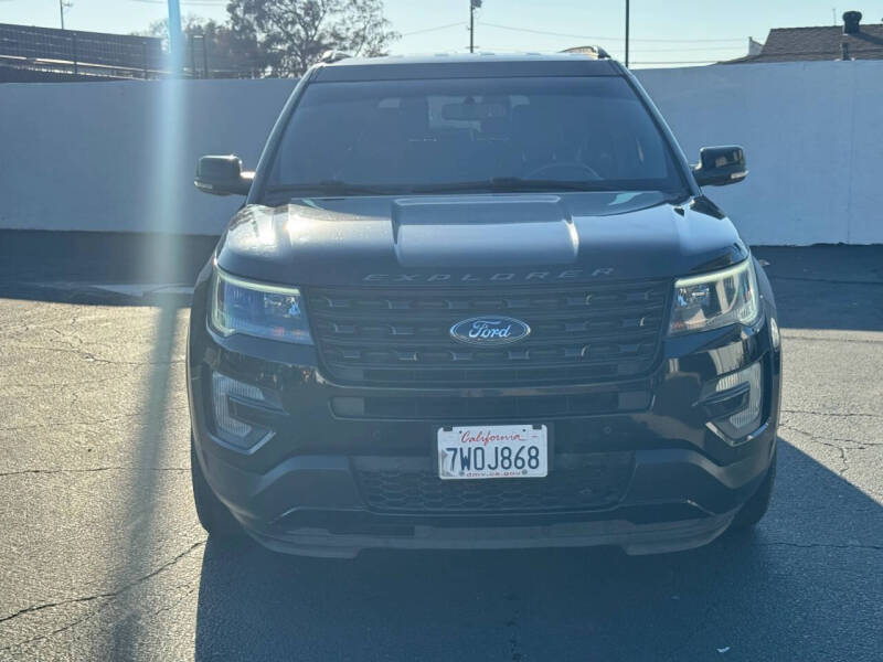2017 Ford Explorer Sport