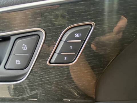 2023 Audi Q7 quattro Premium Plus 55 TFSI