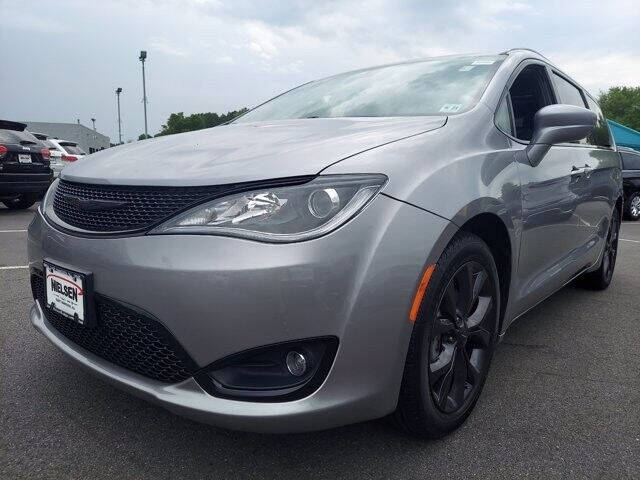 2018 Chrysler Pacifica Touring L Plus