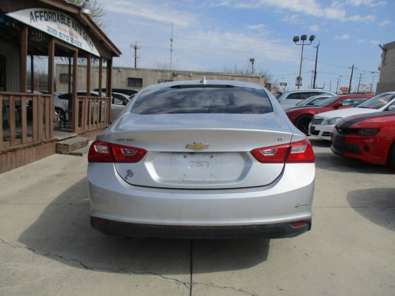 2017 Chevrolet Malibu LT