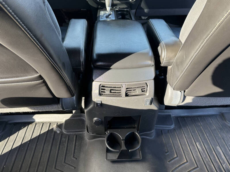 2015 Nissan Armada Platinum