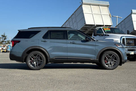 2025 Ford Explorer ST