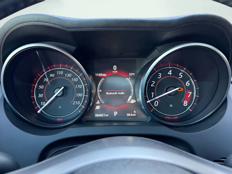 2016 Jaguar F-TYPE R
