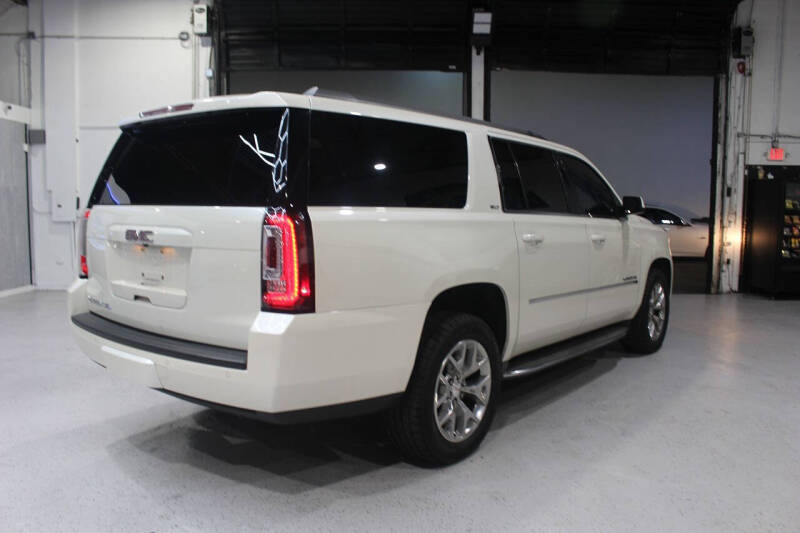 2015 GMC Yukon XL SLT