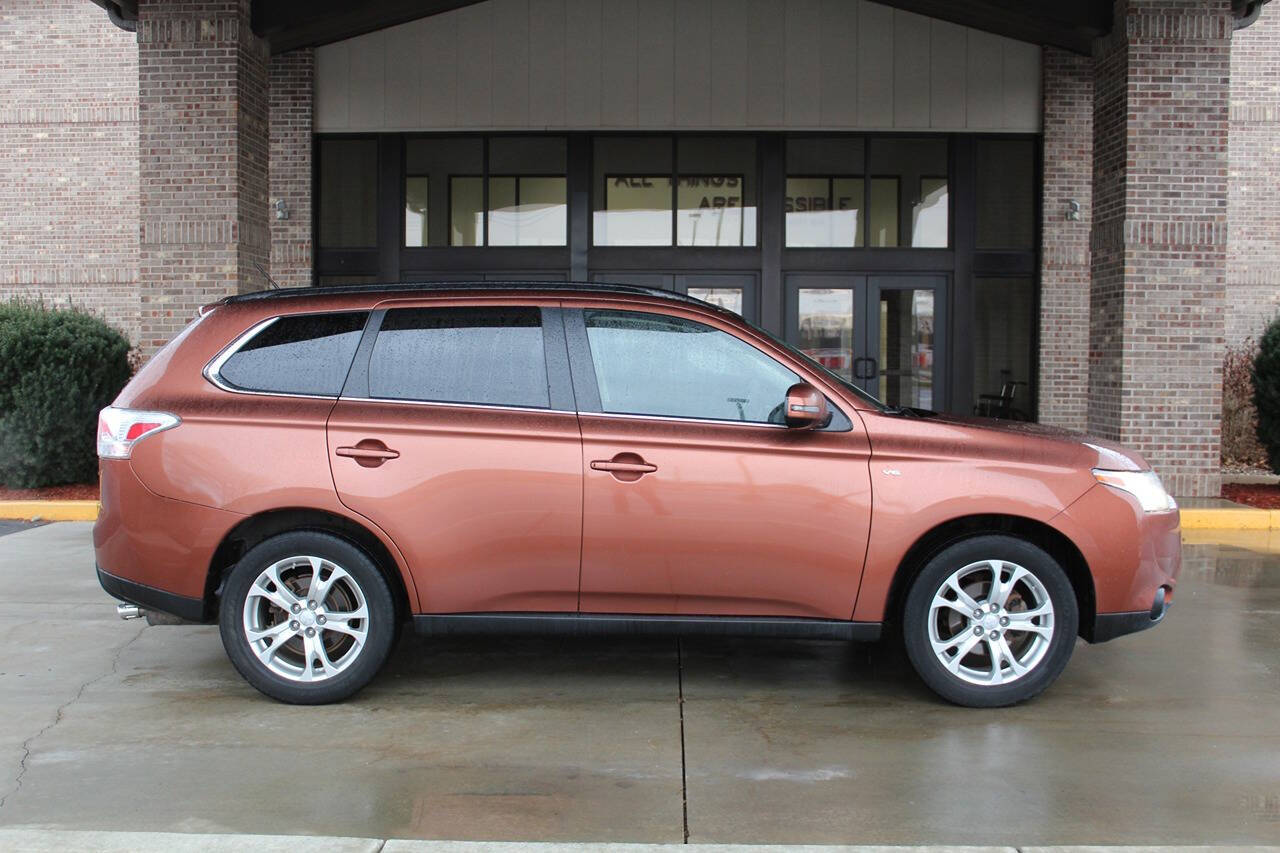 2014 Mitsubishi Outlander for sale at Auto Force USA in Elkhart, IN