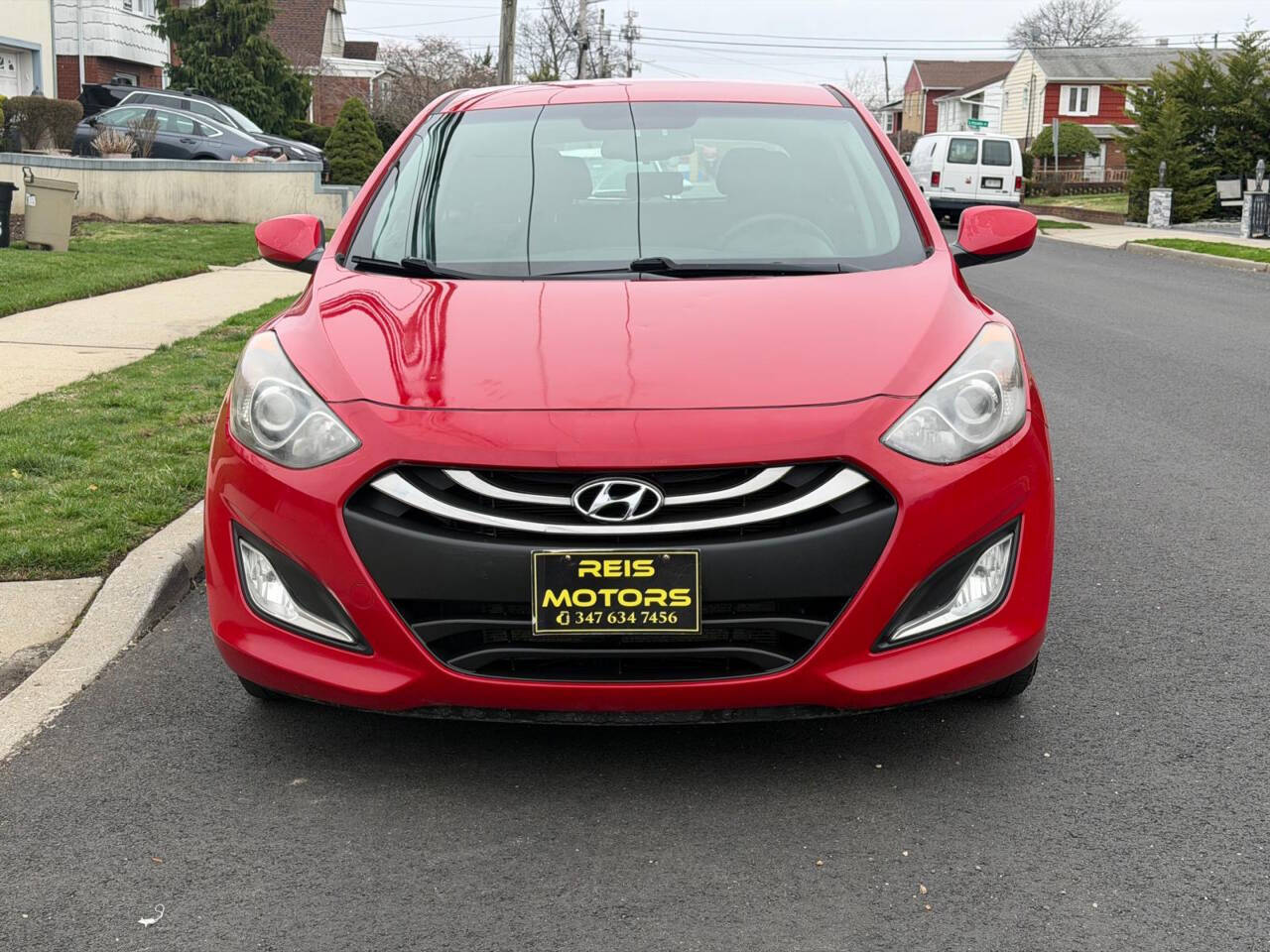 Red 2013 Hyundai ELANTRA GT Base 4dr Hatchback 6A 2