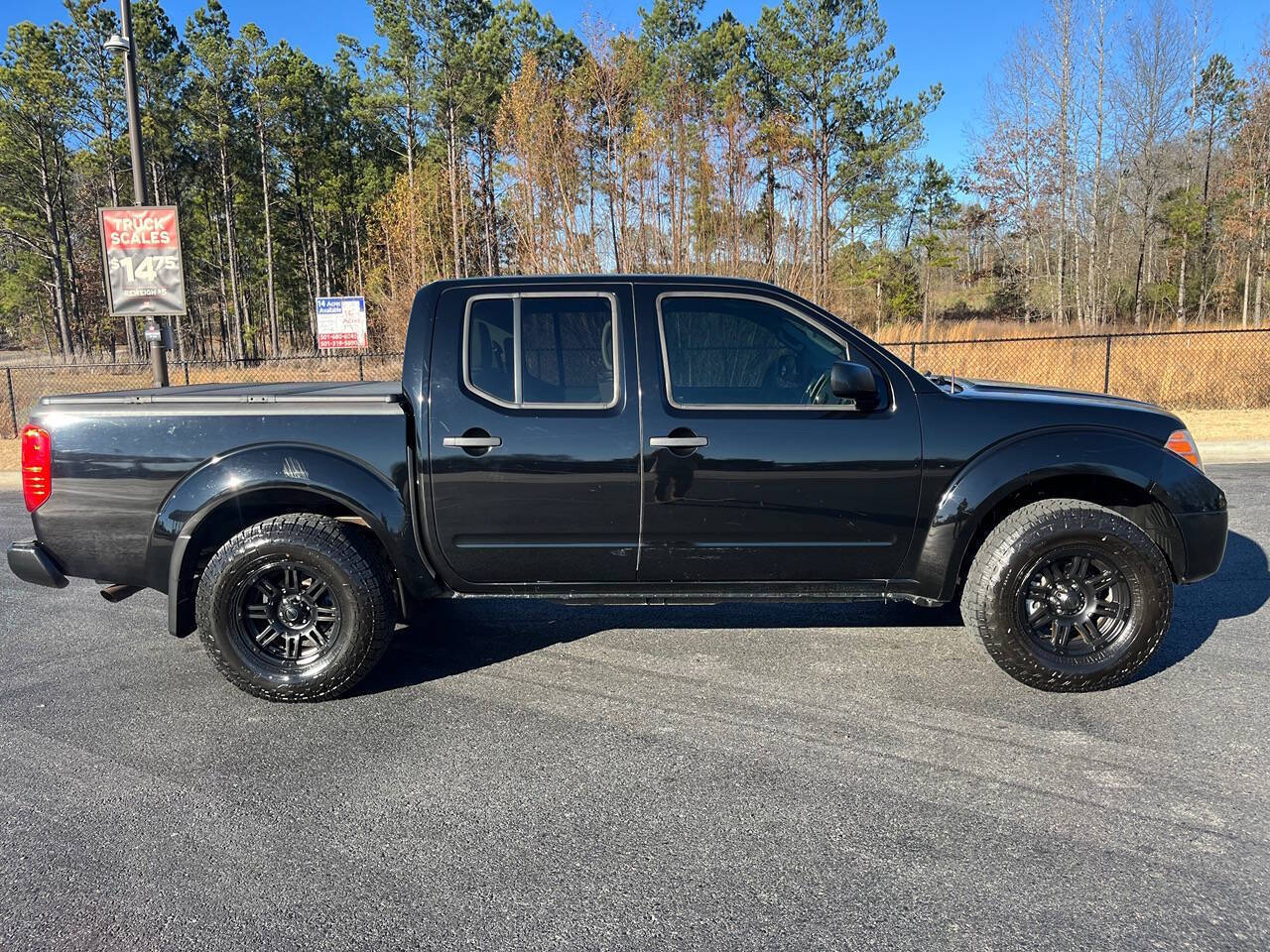 2013 Nissan Frontier SV Crew Cab 4WD