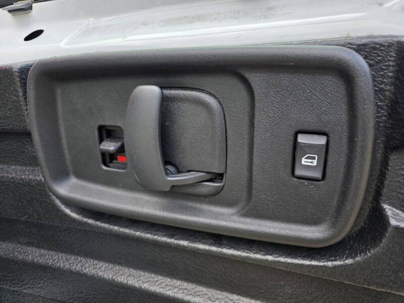 2023 GMC Savana 2500