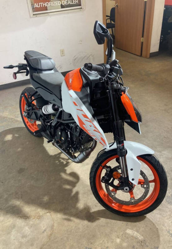2024 KTM 250 Duke