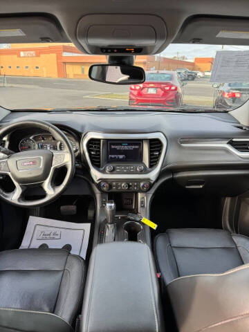 2017 GMC Acadia SLT-2