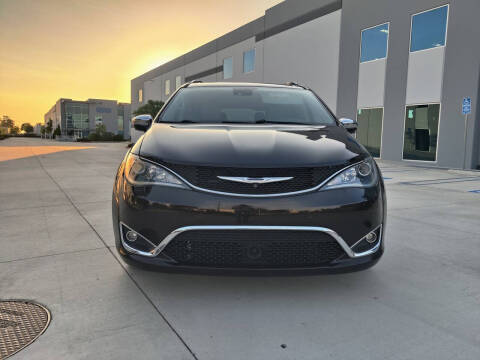 2017 Chrysler Pacifica Limited