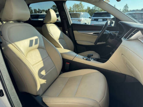2021 Infiniti QX50 Luxe
