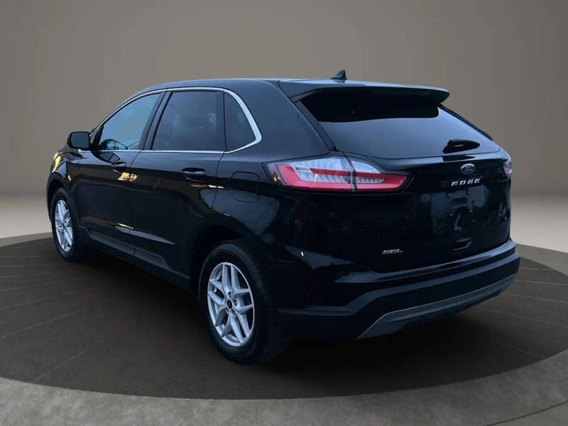 2021 Ford Edge