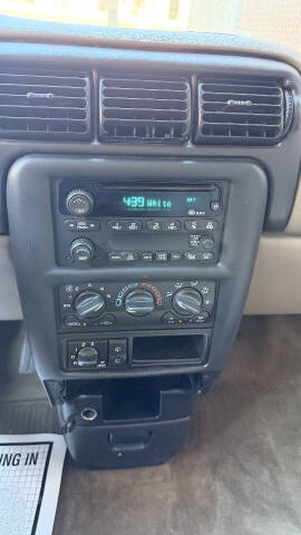 2003 Chevrolet Venture LS