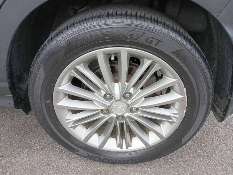 2020 Hyundai Kona SEL