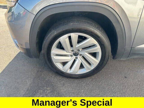 2022 Volkswagen Atlas Cross Sport SE 4Motion