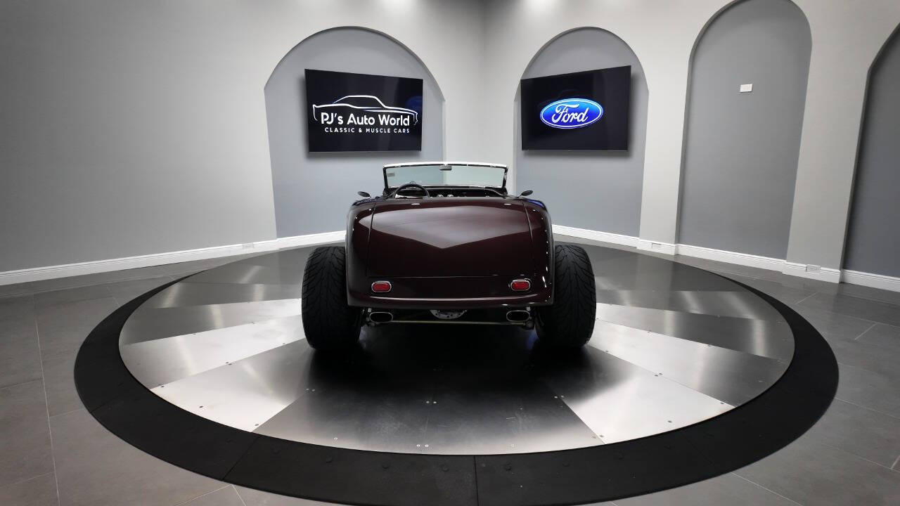 1933 Ford Factory 5 Hot Rod 17