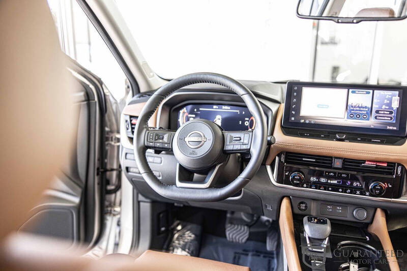 2024 Nissan Rogue Platinum