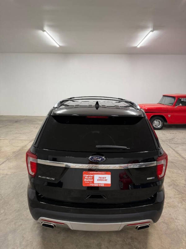 2017 Ford Explorer Platinum