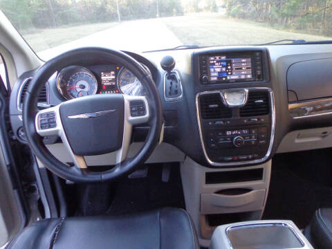 2014 Chrysler Town and Country Touring