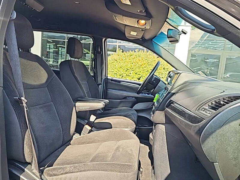 2018 Dodge Grand Caravan SE