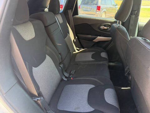 2018 Jeep Cherokee Latitude